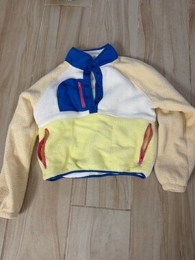 Colorblock Fleece Pullover with Blue Trim